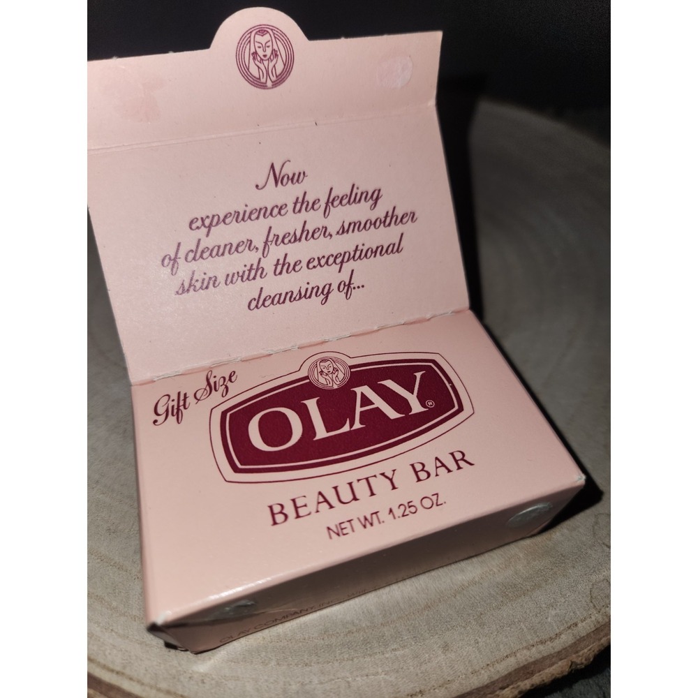 Vintage Olay Beauty Bar Soap 1.25 oz Introductory Gift Size~Complete Packaging